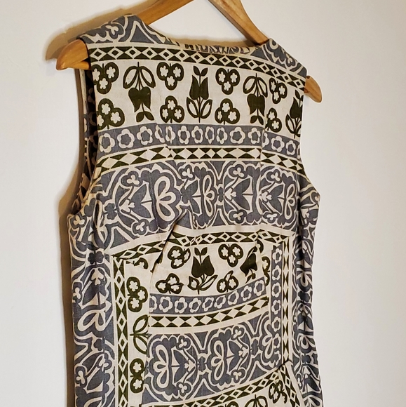 Tropical Escape Googie 60s Cream Sky and Forest Green Graphic Printed Dress - Picture 16 of 16